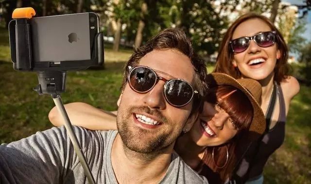 藍(lán)牙自拍桿.jpg 藍(lán)牙自拍桿.jpg