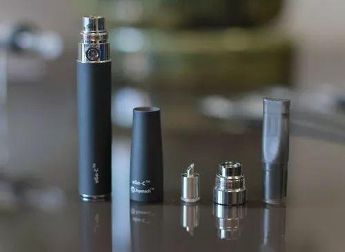 電子煙.jpg 電子煙.jpg